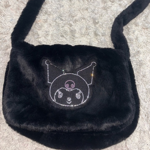 forever 21 x hello kitty kuromi crossbody faux fur bag with magnetic buttons - Picture 1 of 6